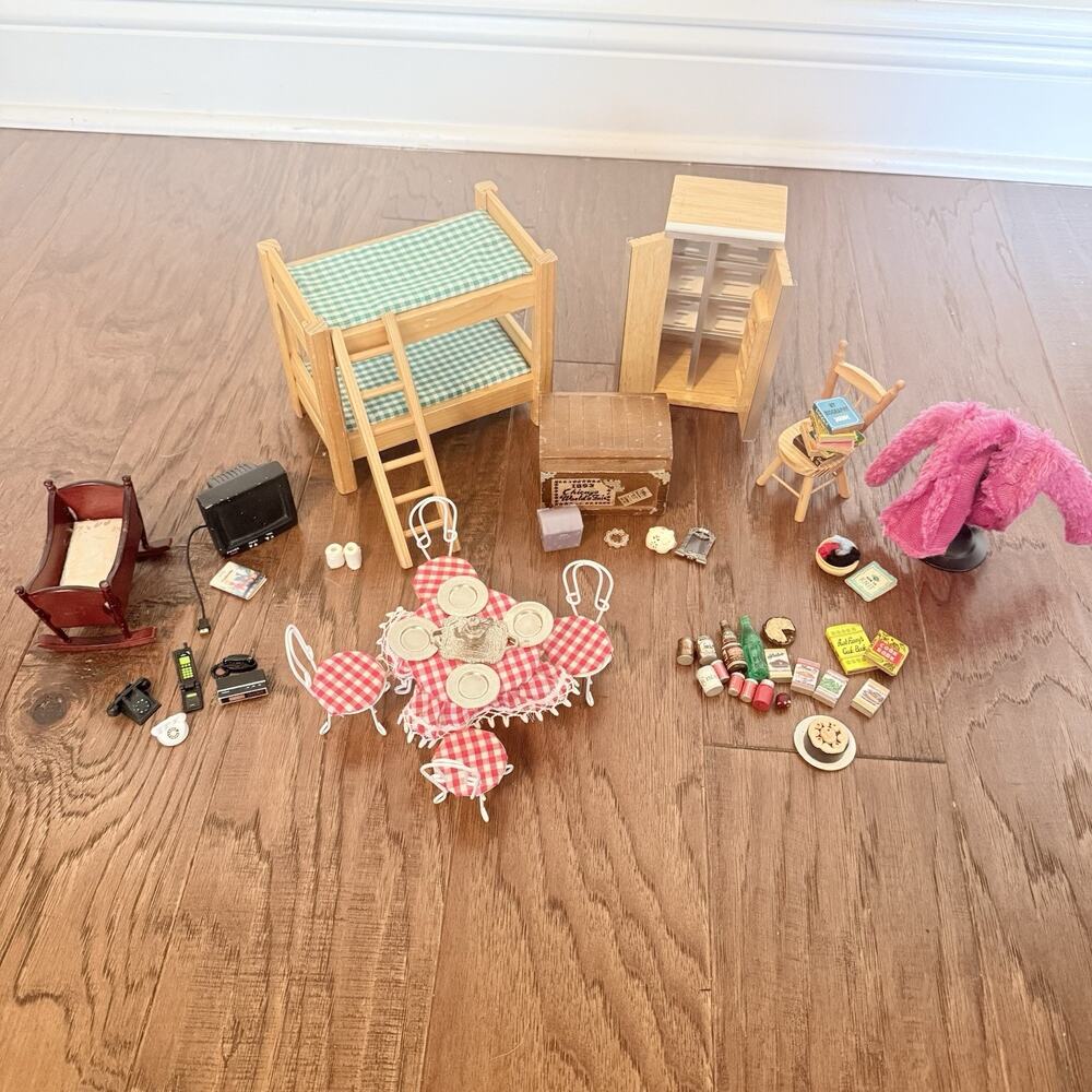 1:12 Dollhouse Miniature Furniture Lot Bunk Bed Table Chairs Vintage 50+ pieces